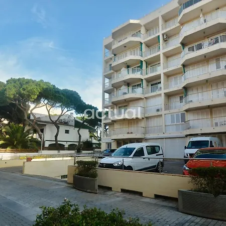 Apartment Catalunya A-3 *